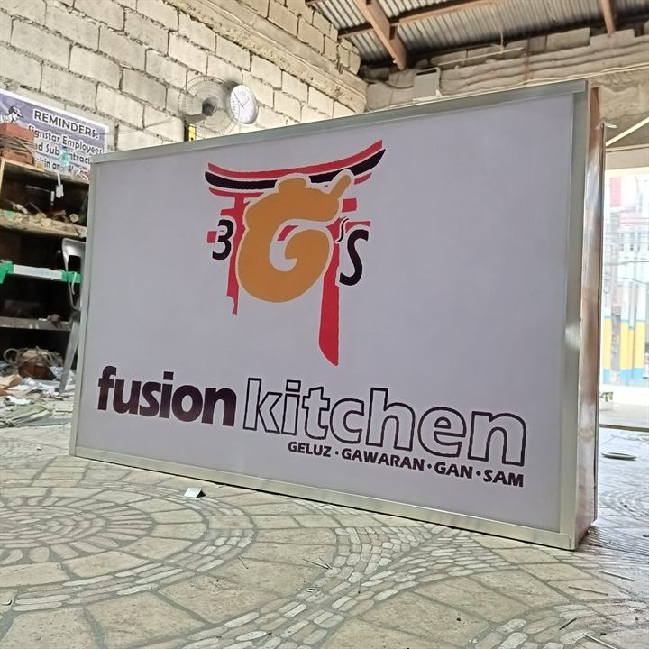 Fusion Kitchen large lightbox sign